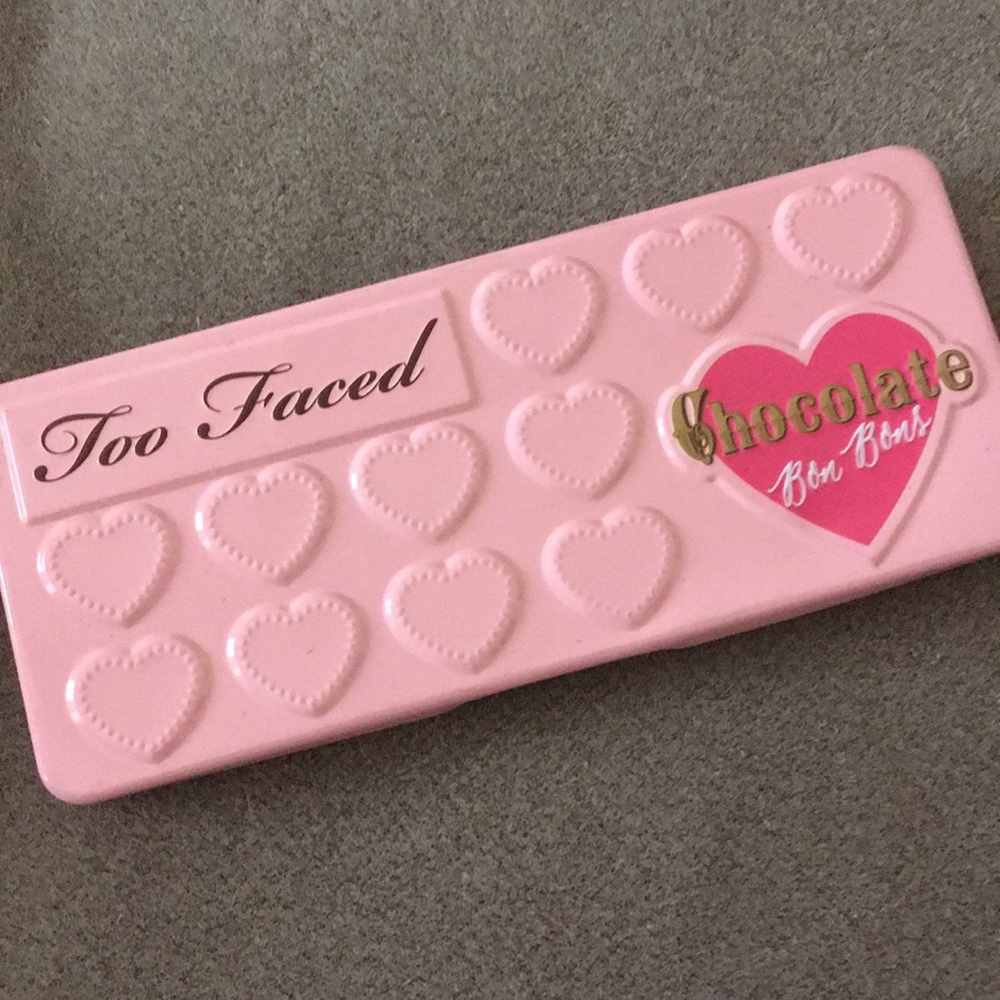 4/$30 Too faced Chocolate Bon Bons eye palette